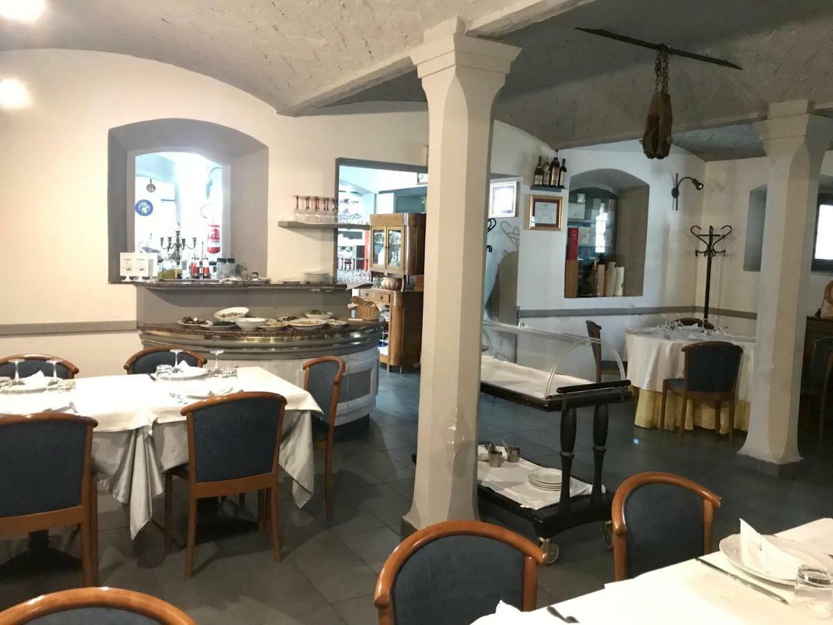 Taverna Napoleone San Lorenzo  外观 照片